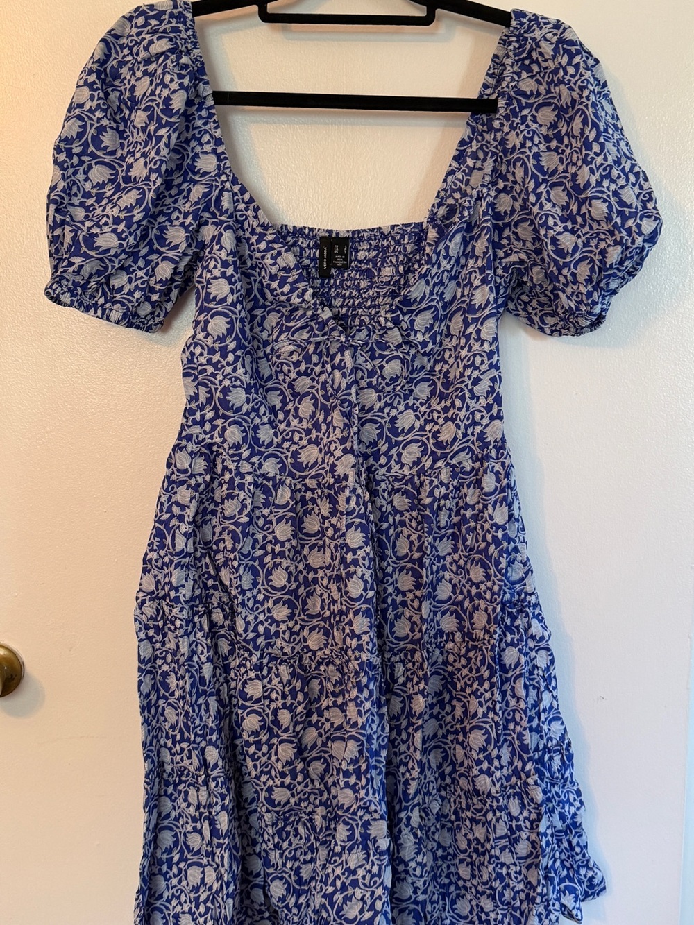 Vero Moda Blue and White Floral Smocked Top